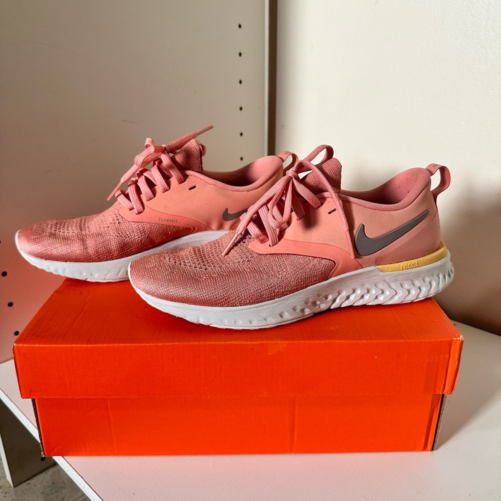 Nike Odyssey React 2 Flyknit Sneakers - image 6